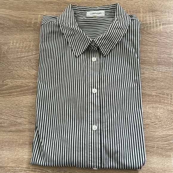 Calvin Klein Other - Calvin Klein Shirt